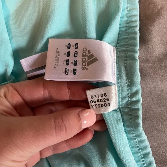 Adidas Y2K Light Blue Tennis Skort (circa 2006) Size Large - Picture 4 of 7